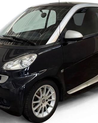 SMART FORTWO 1000 MHD PASSION 71CV - 2011 - 127.00