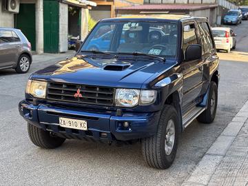 Mitsubishi Pajero 2800 gls target
