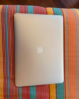 MacBook air 13 pollici