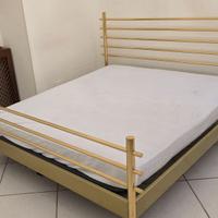 Letto in ottone