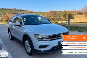 VOLKSWAGEN Tiguan 1.6 TDI SCR Sport BlueMotion ...