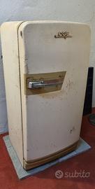 Frigorifero vintage CGE funzionante da restaurare