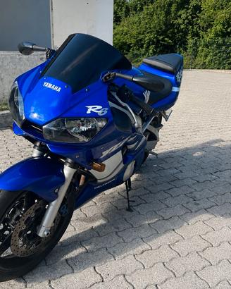 🏍️ Yamaha R6 2000 – Solo 29.000 km, pari al nuovo
