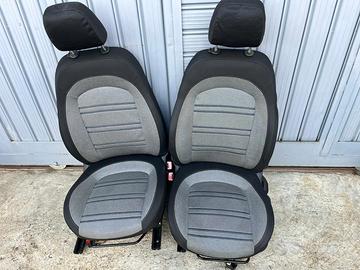 Sedili o interno per Fiat grande punto