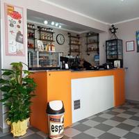 Attrezzatura Arredamento Bar completo