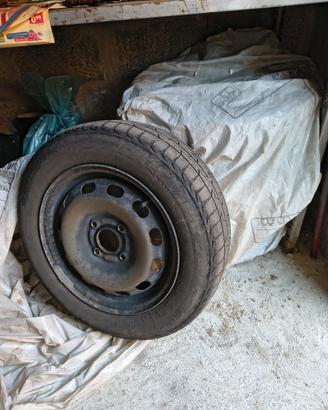 cerchi in ferro 14 ford fiesta 2010