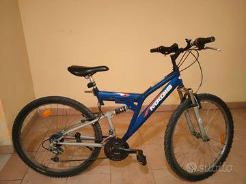 Bici Mountain bike blu