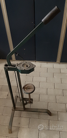 Tappatrice tappi sughero Mondial