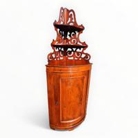 Antica angoliera 800 lombarda restaurata in noce