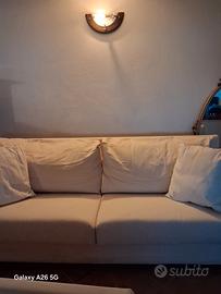 2 divani  con schienale in piuma