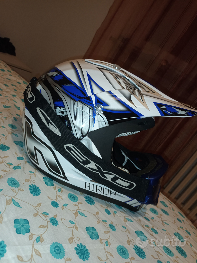 Airoh bargy 2024 design helmet