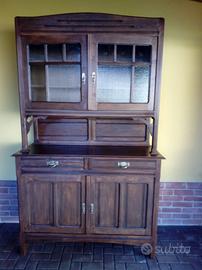 Credenza piemontese