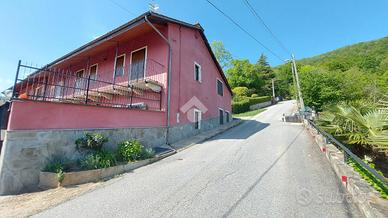 CASA SEMINDIPENDENTE A CUMIANA