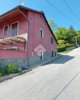 CASA SEMINDIPENDENTE A CUMIANA