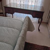 scrivania vintage in legno