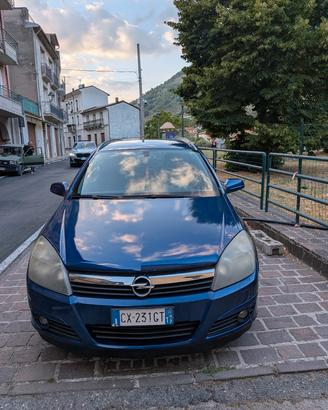 Opel Astra 1.9 120 cv