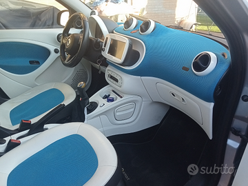 Smart forfour HATCHBACK