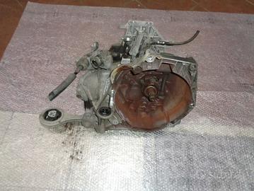 CAMBIO 5 MARCE PER MITO 1.3 MTJ ANNO 2011