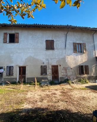 Rustico da ristrutturare