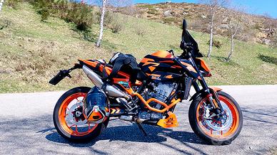 KTM 890 GP
