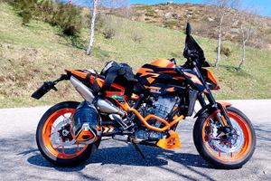 KTM 890 GP