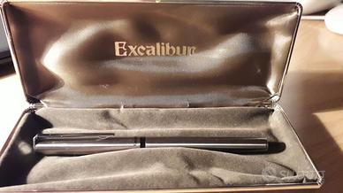 Penna sfera donna Excalibur scarica