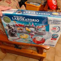 laboratorio scienze