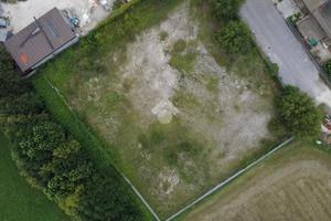 CAPANNONE A BOTTICINO