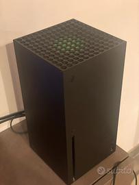 Bundle Xbox Series X + elite + cuffia + Cyberpunk