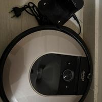 Robot aspirapolvere