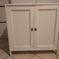 Mobile bagno senza lavabo