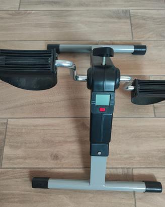 Pedaliera per riabilitazione