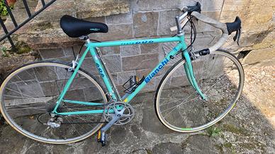 Bicicletta da corsa Bianchi velo 606