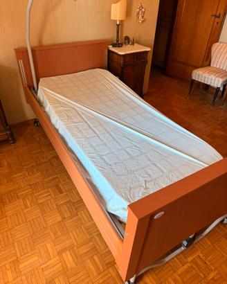 Letto ortopedico da degenza elettrico NUOVO - Roma