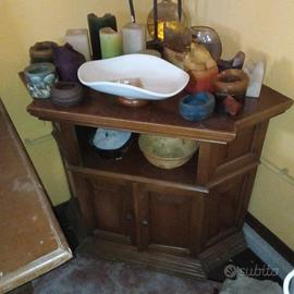 Mobile rustico ad angolo