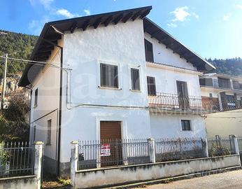 Casa Indipendente Pescina [AZ25153VRG]