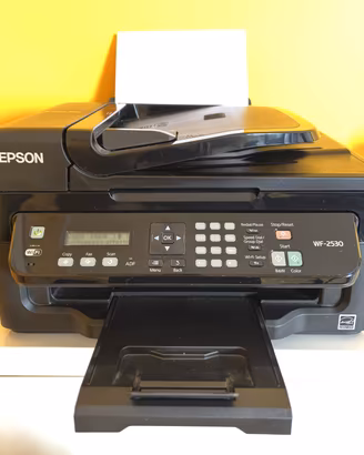 Stampante Epson WF-2530 (WiFi/Copia/Scanner/Fax)