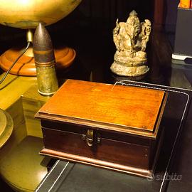 Scatola portagioie, cofanetto in legno vintage