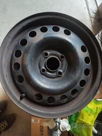 Cerchi in ferro R15 opel