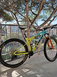 MTB Trek Supercaliber 9.9 full carbon 