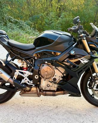 BMW S 1000 R (2024) – 7.000 km – Full Optional