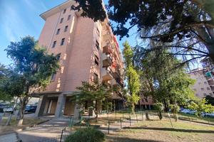 Appartamento 128 mq 3 camere 2 bagni - Box- centro