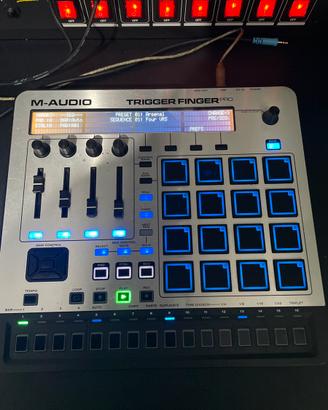 M audio trigger  finger  pro