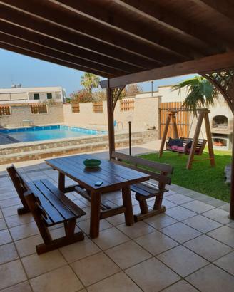 Villetta con piscina privata torre dell'orso