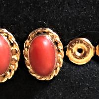 ORECCHINI IN ORO E CORALLO 18K MADE IN ENGLAND