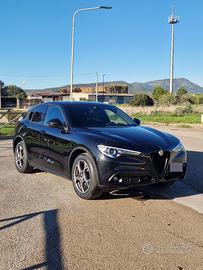 Alfa Romeo Stelvio 2022 160 CV RWD