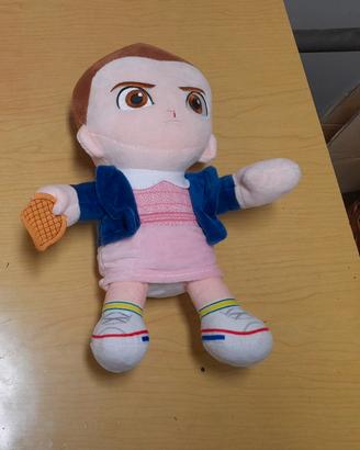 Peluche Stranger Things 32 cm---- Undici