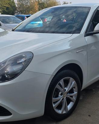 Alfa Romeo Giulietta 1.4 Turbo 120 CV GPL Distinct
