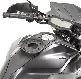 MT 07 TANKLOCK GIVI 