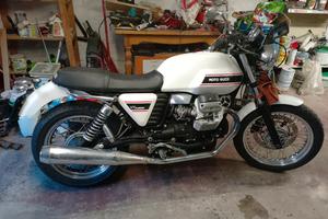 Moto Guzzi v7 special